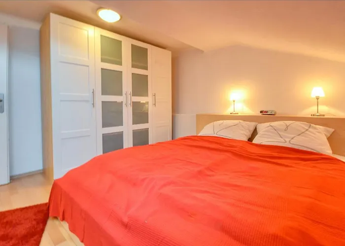 Lisa - By Alpen Appartamento Zell am See